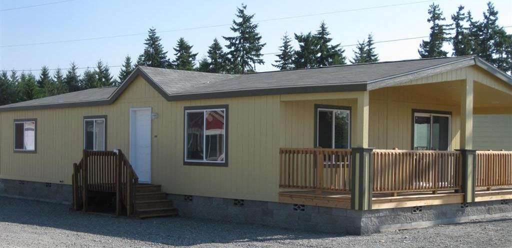 Photo of a manufactured home outside on a dealer lot